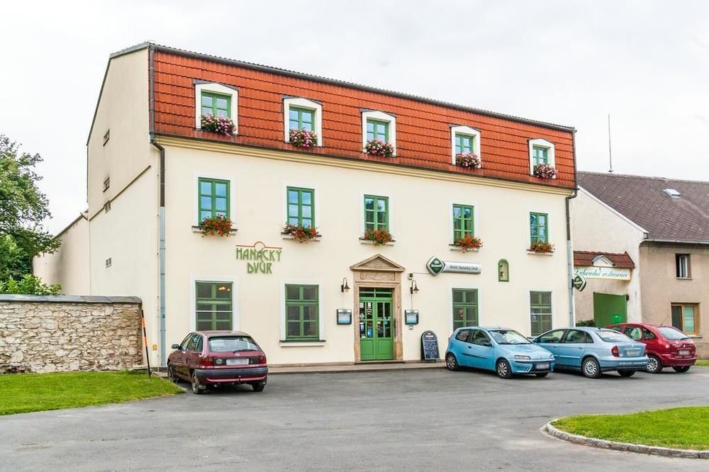 Hanacky Dvur Olomouc Exteriör bild